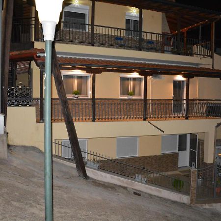 Neos Marmaras Holiday 2 Екстериор снимка